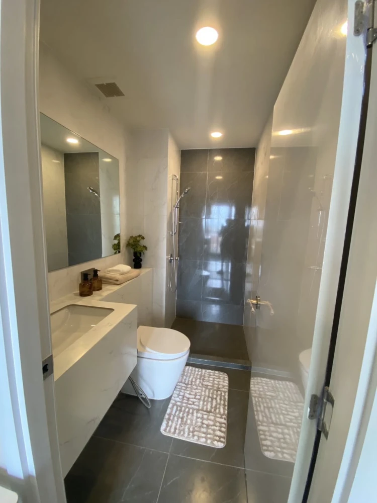Origin Plug & Play Nonthaburi Station for rent. Beautifully decorated, great location, close to the elevator for easy access. The interior is speciall