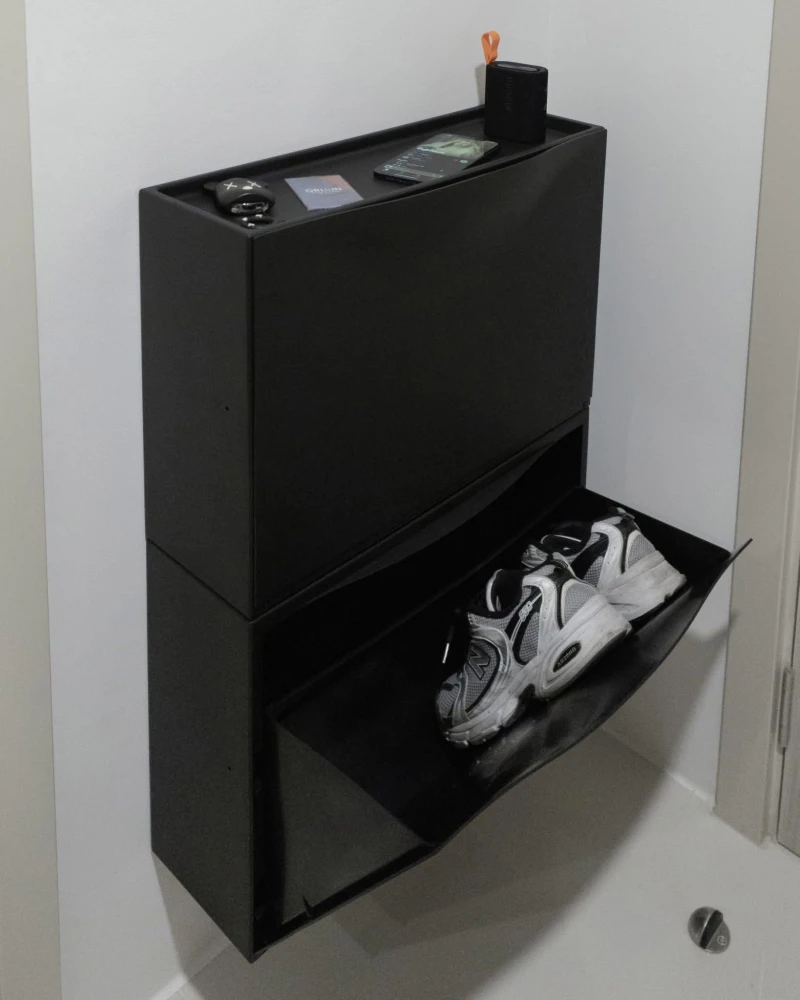 Rent Origin Plug&Play E22 Station, a spacious and airy unit with high ceilings and fully furnished. Book now!