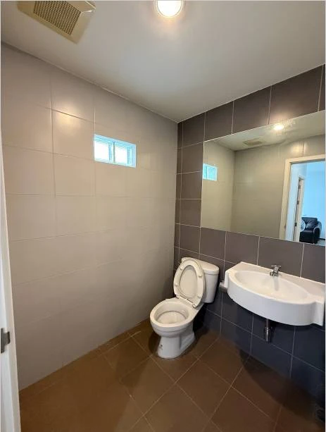 Rent a spacious, fully furnished apartment at Origins Bangmod-Rama 2. Affordable price! Book now!