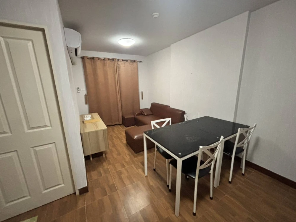 For rent: Origins Bangmod-Rama 2, corner unit, 8th floor, garden and pool view. Affordable price. Don't miss out!