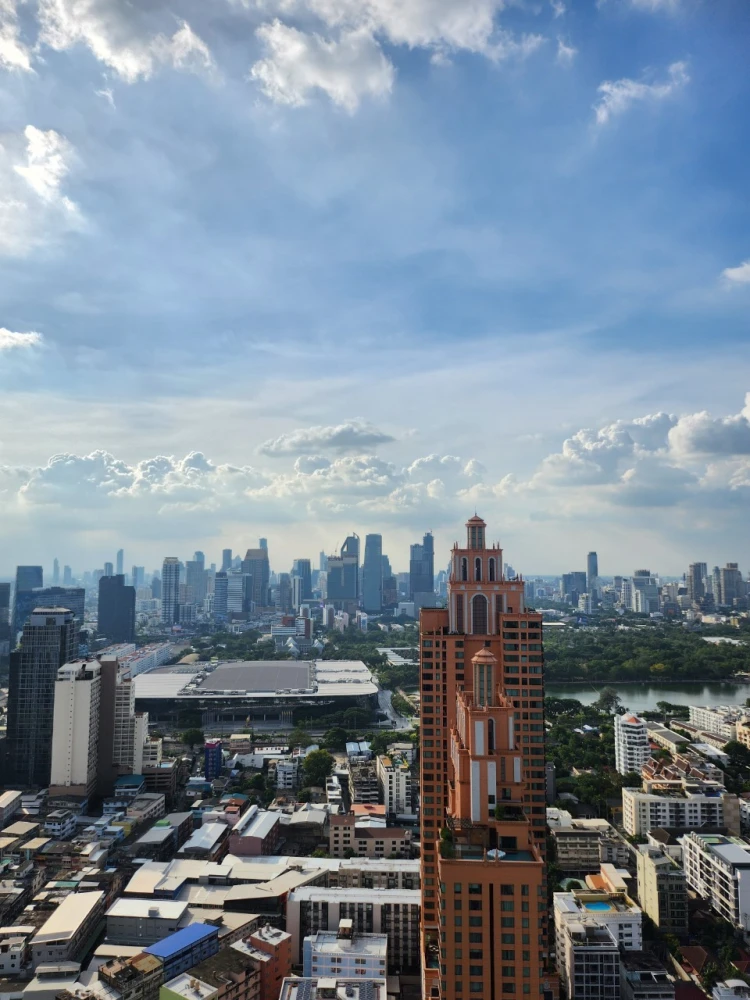 For rent: Park 24 Origin Phrom Phong, 2 bedrooms, plenty of usable space, good location, beautiful view, no blocking, reserve now!