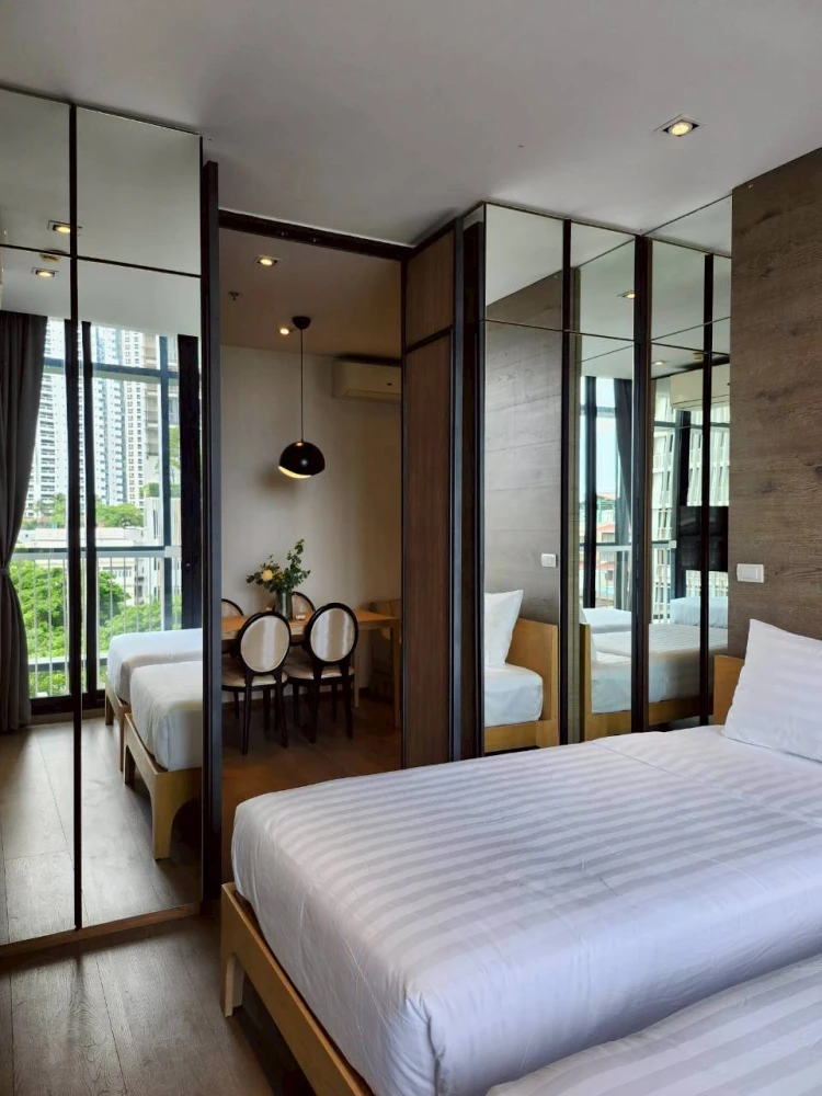 For rent: Park 24 Origin Phrom Phong, garden view, fully furnished, built-in decoration, must reserve.