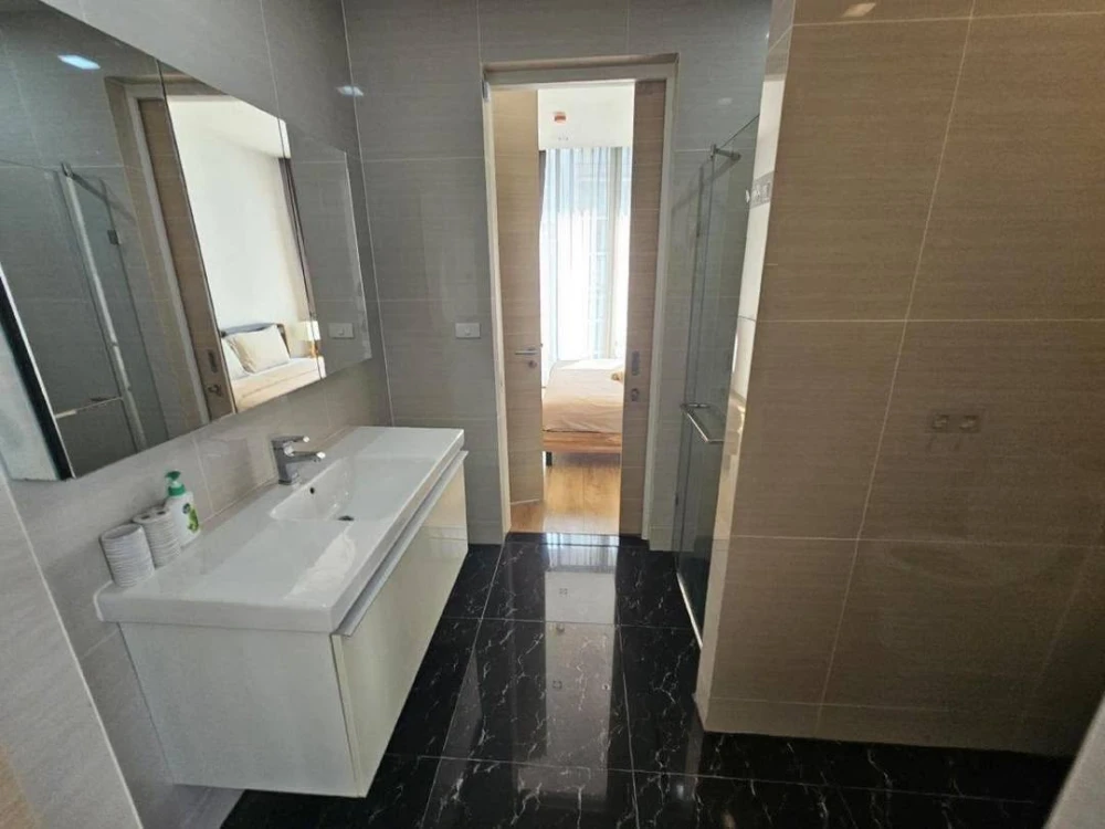For rent: Park 24 Origin Phrom Phong, a nice room, decorated in a controlled tone, with complete facilities. Book now!