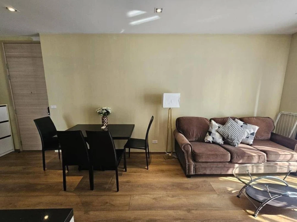For rent: Park 24 Origin Phrom Phong, a nice room, decorated in a controlled tone, with complete facilities. Book now!