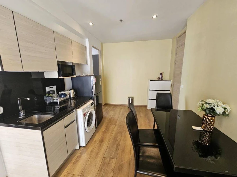 For rent: Park 24 Origin Phrom Phong, a nice room, decorated in a controlled tone, with complete facilities. Book now!