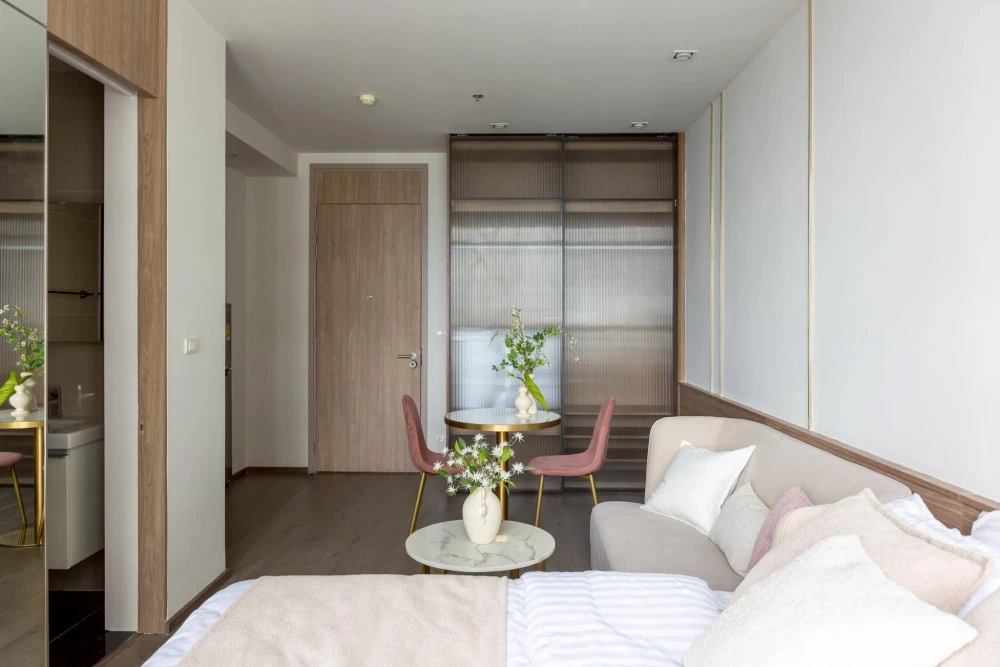 For rent: Park 24 Origin Phrom Phong, high floor room, beautiful view, fully furnished, ready to move in.