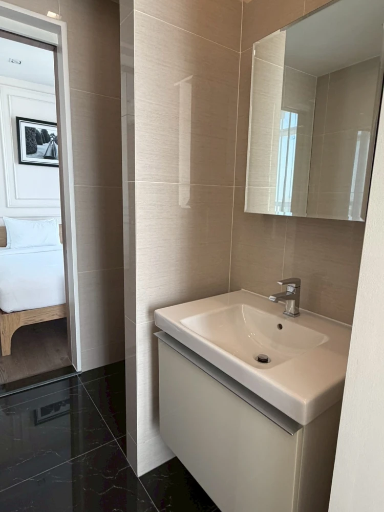 For rent: Park 24 Origin Phrom Phong, high floor room, beautiful view, ready to move in!