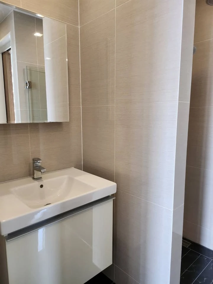 For rent: Park 24 Origin Phrom Phong, 2 bedrooms, 1 bathroom, fully furnished with high-quality appliances. Hurry, it'll be gone soon!