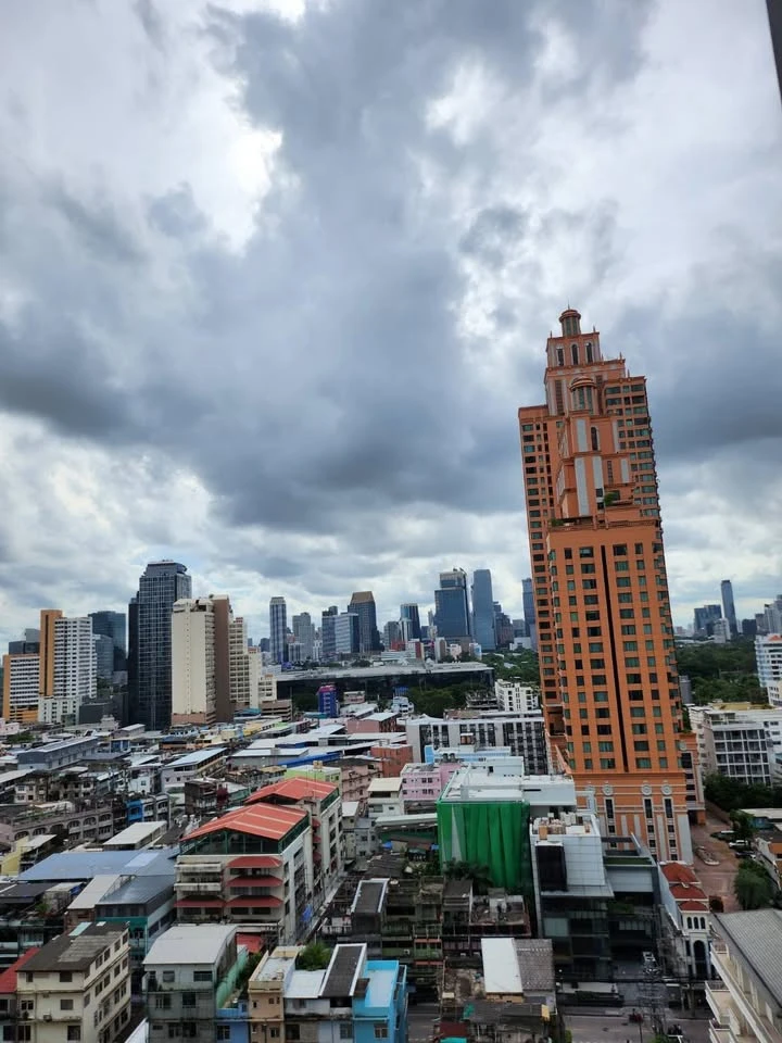 For rent: Park 24 Origin Phrom Phong, 2 bedrooms, 1 bathroom, fully furnished with high-quality appliances. Hurry, it'll be gone soon!