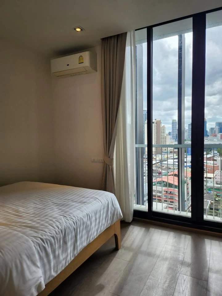 For rent: Park 24 Origin Phrom Phong, 2 bedrooms, 1 bathroom, fully furnished with high-quality appliances. Hurry, it'll be gone soon!