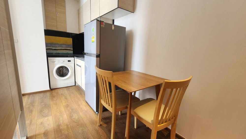 For rent: Park 24 Origin Phrom Phong, 33 sqm, fully furnished with built-in furniture, very nice to live in. Book now!