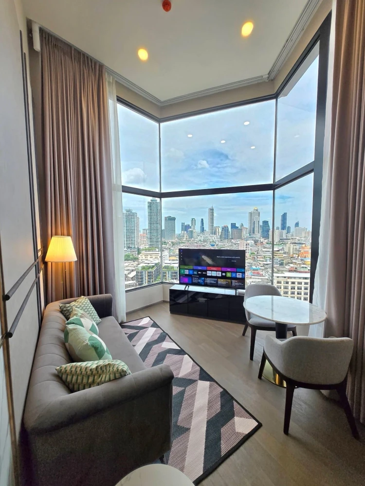 For rent: Park Origin Chula Samyan, 19th floor, corner unit, beautiful view. Book now, don't wait!