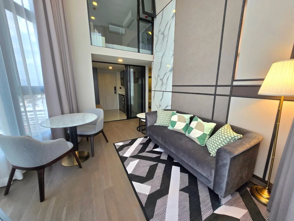 For rent: Park Origin Chula Samyan, 19th floor, corner unit, beautiful view. Book now, don't wait!