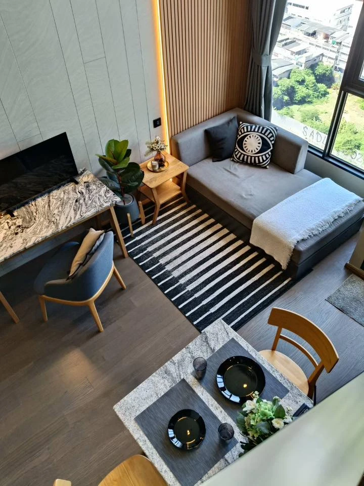 For rent: Park Origin Chula Samyan. Nice high-floor unit with complete amenities. Book now!
