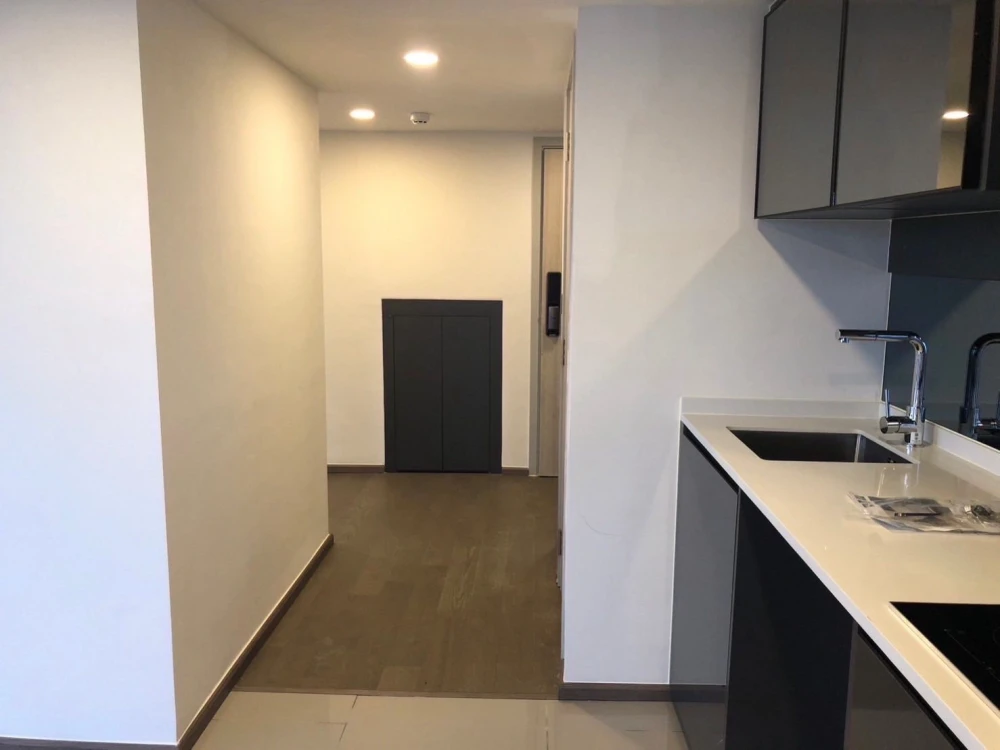 For rent: Park Origin Chula Samyan, large usable area, stunningly decorated, great location, beautiful view, not blocked, don't miss it.