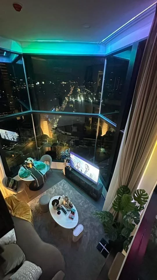 For rent: Park Origin Chula Samyan, private corner room, luxuriously decorated, with specially designed ceiling lights, extremely livable.