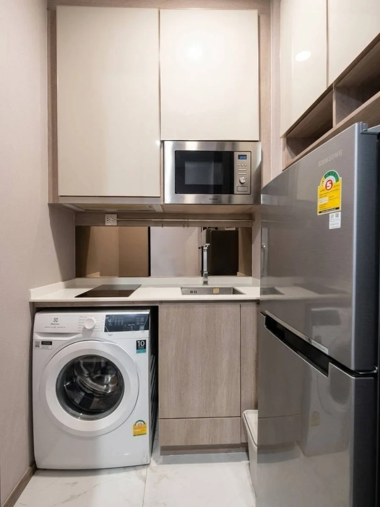 For rent: Park Origin Phayathai, 1 bedroom, 1 bathroom. Nicely decorated with a coordinated theme and fully furnished. Book now!