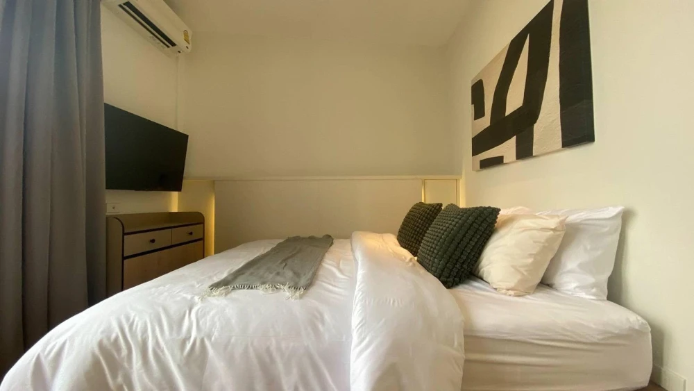 For rent Park Origin Phrompong Sukhumvit24, best corner room on the floor, Benjasiri Park view, North and East directions, book now
