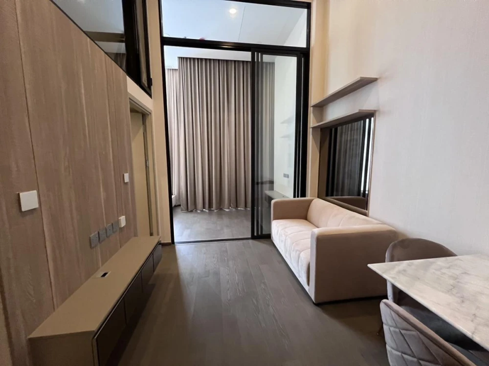 For rent: Park Origin Ratchathewi, 25th floor, fully furnished unit, very livable. Book now!