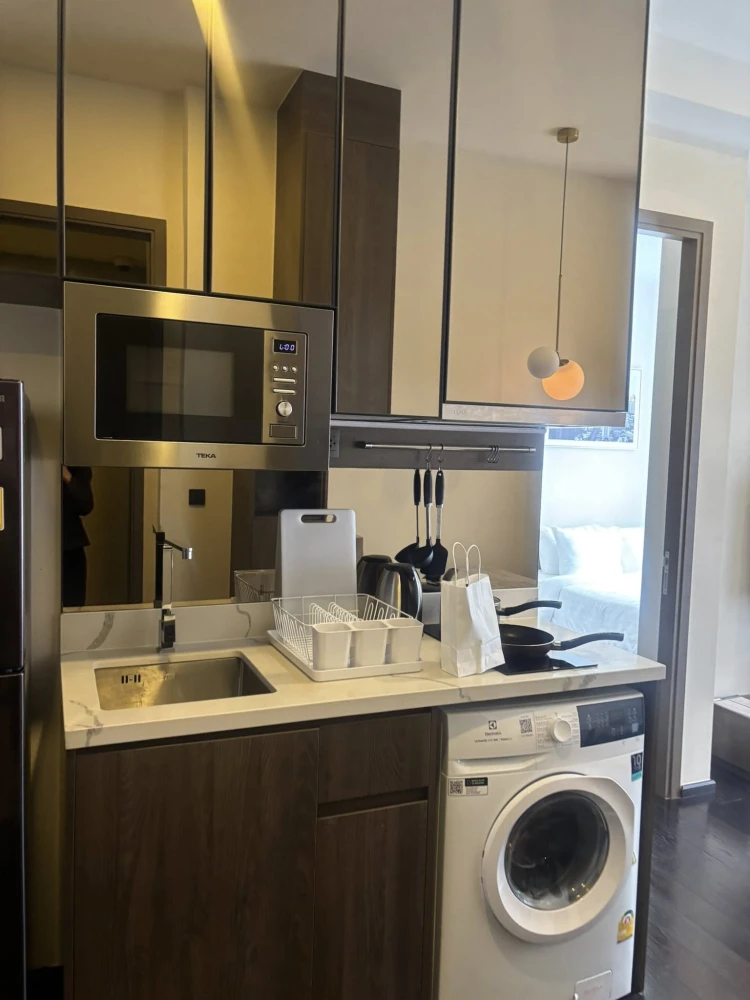 For rent: Park Origin Thonglor, condo in the heart of Thonglor, good price, 16th floor, fully furnished, book first, get it first.