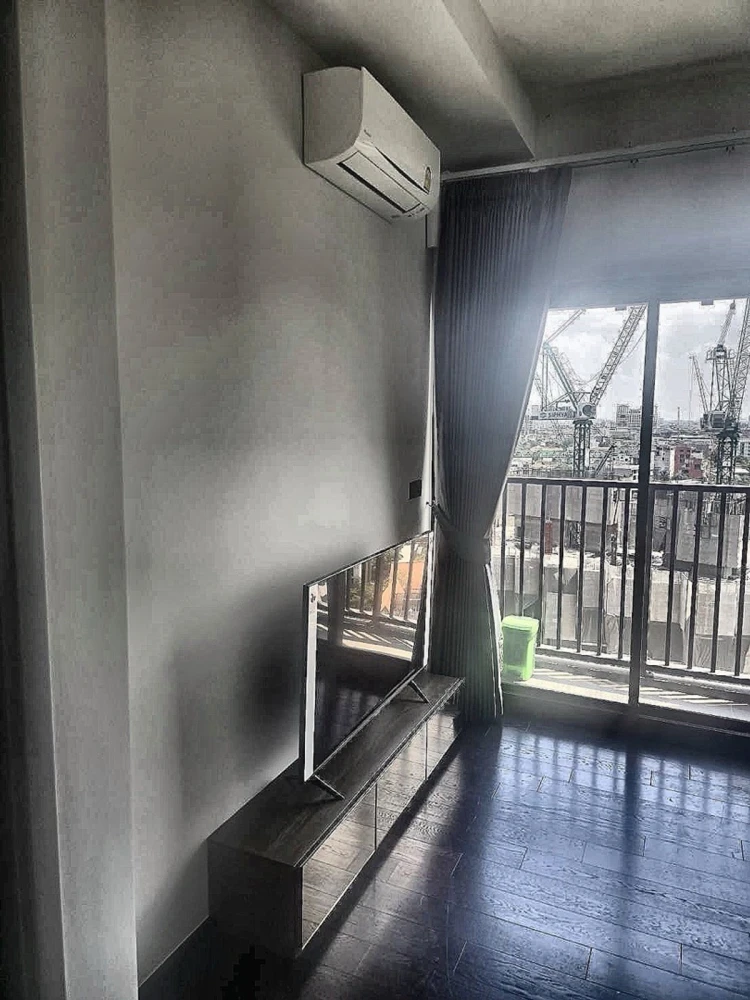 For rent: Park Origin Thonglor, 15th floor. Spacious and comfortable unit, fully furnished. Book now!