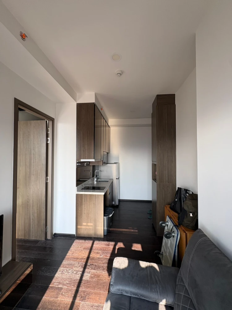 For rent: Park Origin Thonglor, 40th floor. High floor, great view, very livable. Book now!