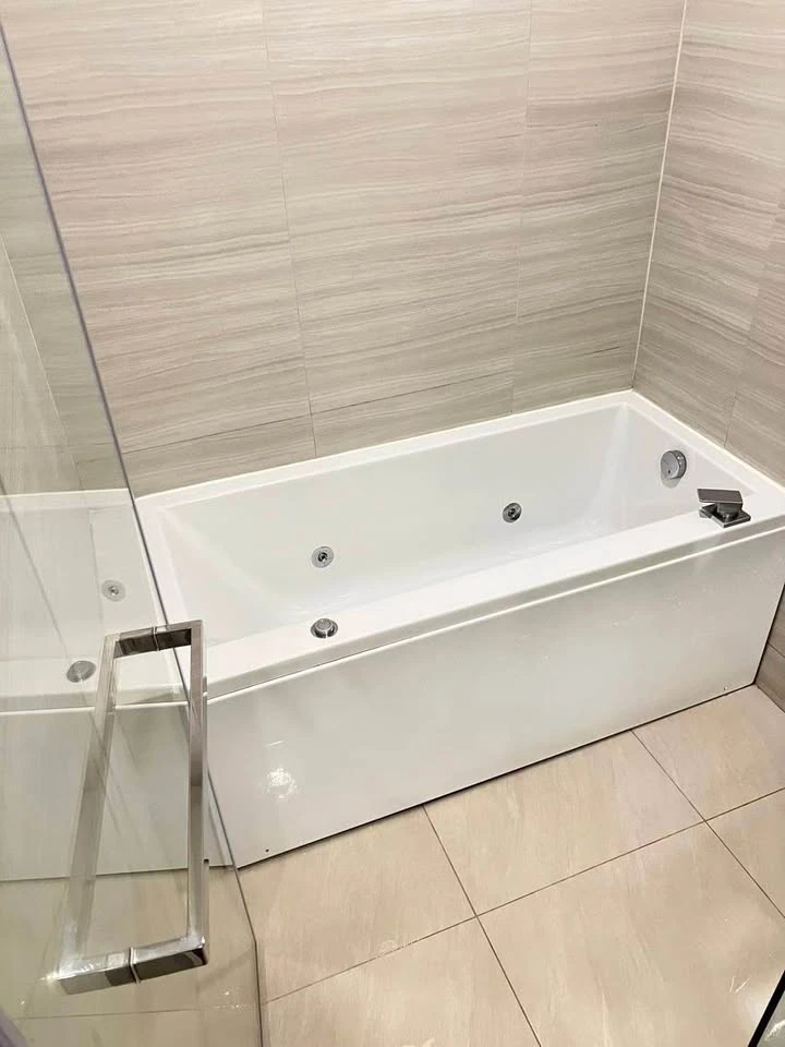 For rent Park Origin Thonglor, spacious room, lots of usable space, fully furnished, has a jacuzzi, book now