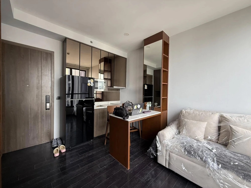 For rent: Park Origin Thonglor, a nice room, good location, beautiful city view, no blockage, hurry and reserve now!