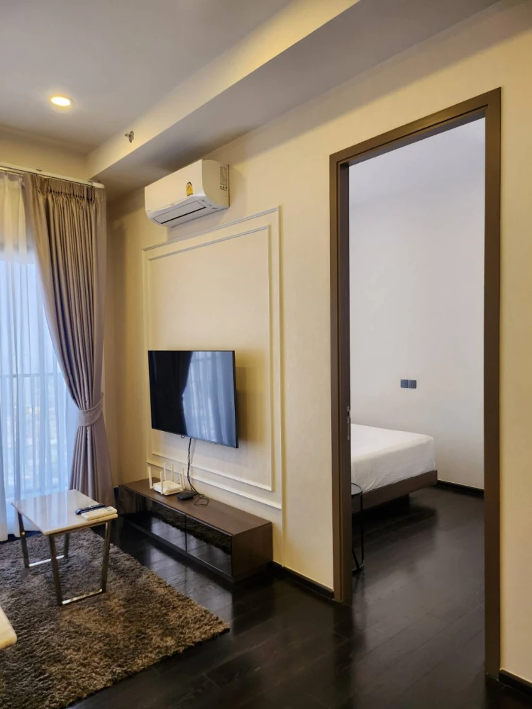 For rent: Park Origin Thonglor, a cozy room with bathtub, high floor, fully equipped with amenities. Reserve now before it's too late!!!