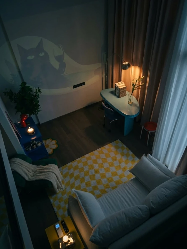 For rent: Park Origin Thonglor, a lovely unit with high ceilings and fully furnished. Book now!
