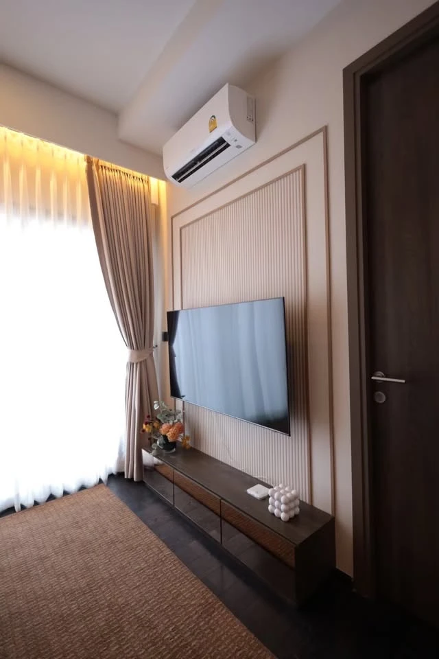 For rent: Park Origin Thonglor, 1 bedroom, 1 bathroom, beautifully decorated with built-in furniture. Hurry and reserve now!