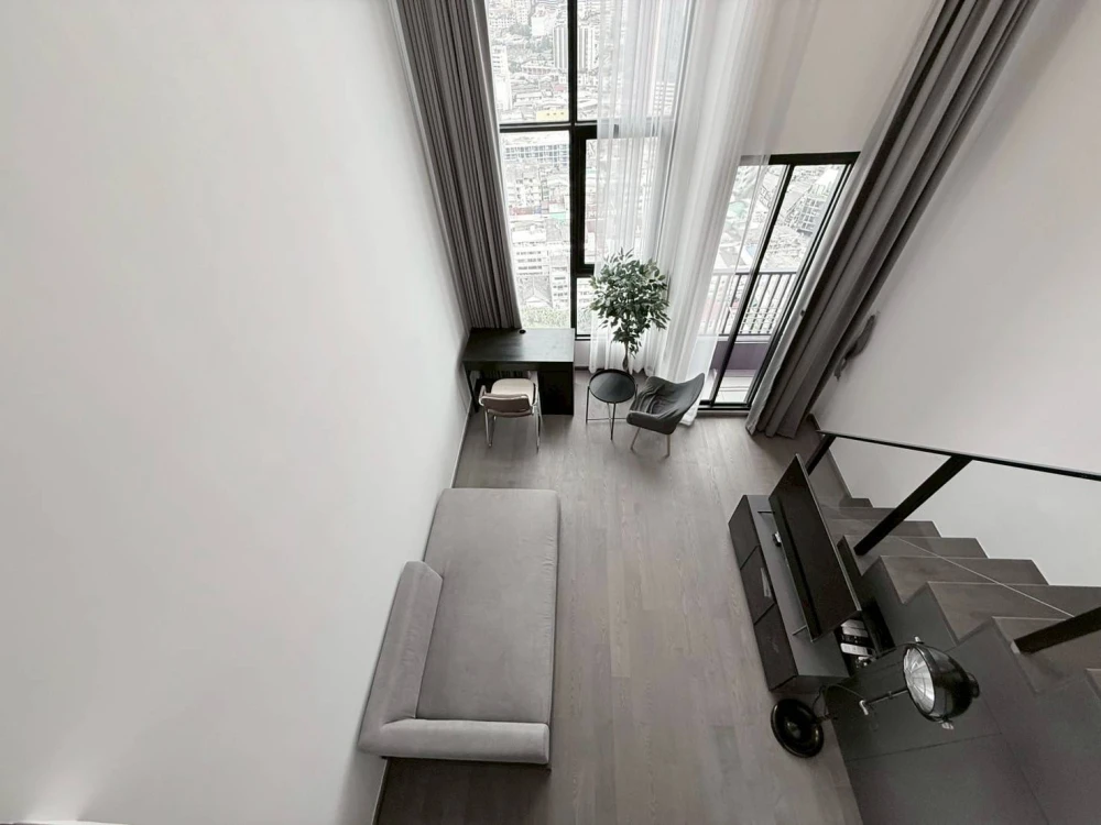 For rent, Park origins Chula Samyan, Duplex room, airy and comfortable, not too expensive, come and reserve today.