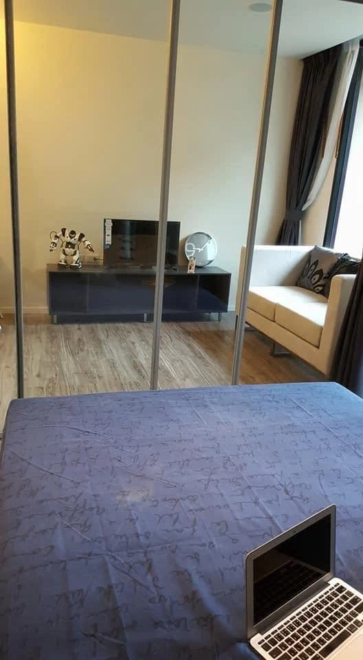 For rent: Parque Phutthabucha 48, 5th floor unit, fully furnished with full amenities and pool view. Book now!