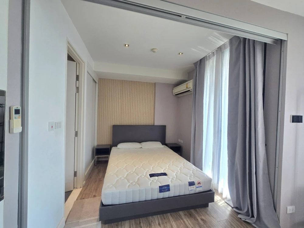 For rent: Parque Phutthabucha 48, 5th floor unit. Fully furnished with great views. Book now!