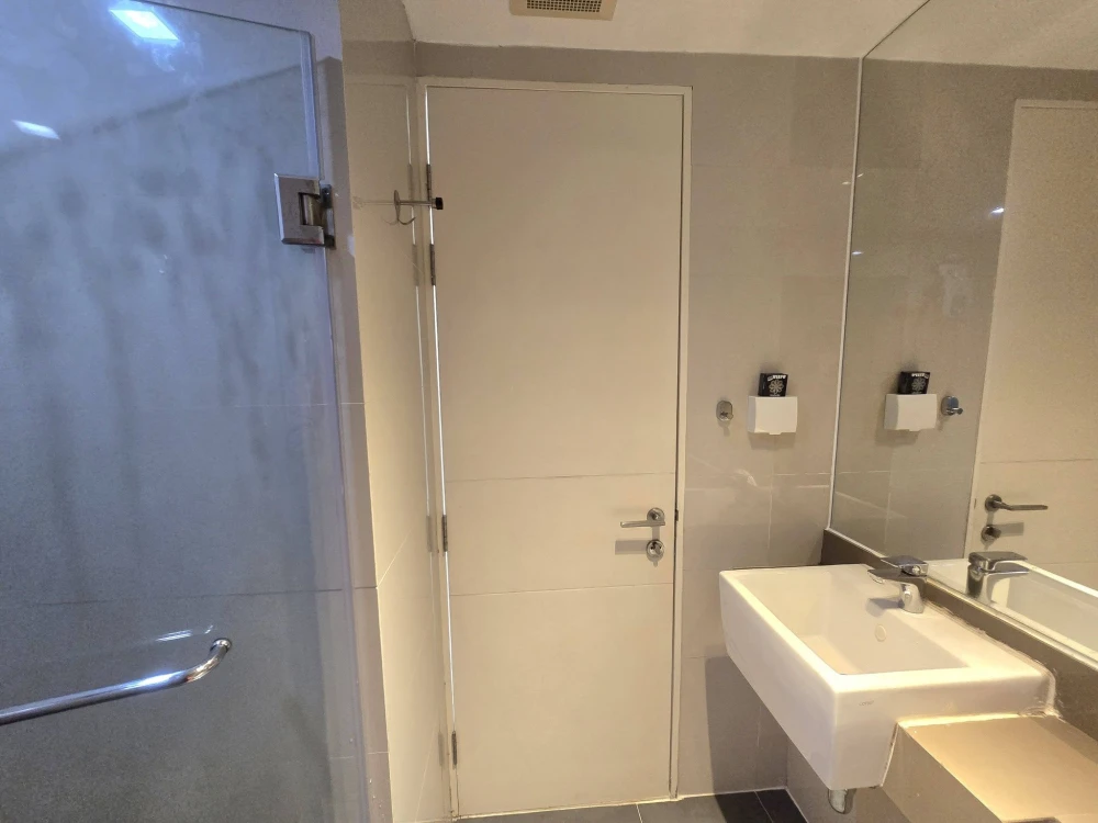 For rent: Parque Phutthabucha 48, 5th floor unit. Fully furnished with great views. Book now!