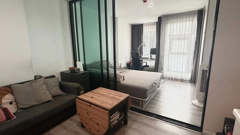 For rent: Pause Sukhumvit 107, studio room, great location, convenient transportation, fully furnished. Book now!