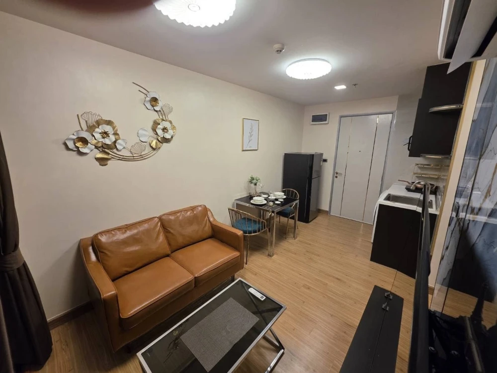 For rent: Pela Wutthakat, high floor, ready to move in, fully furnished, reserve now.