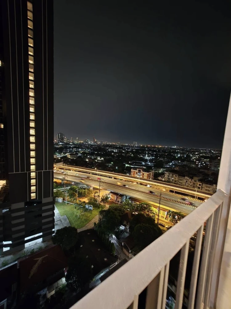 For rent: Pela Wutthakat, high floor, ready to move in, fully furnished, reserve now.