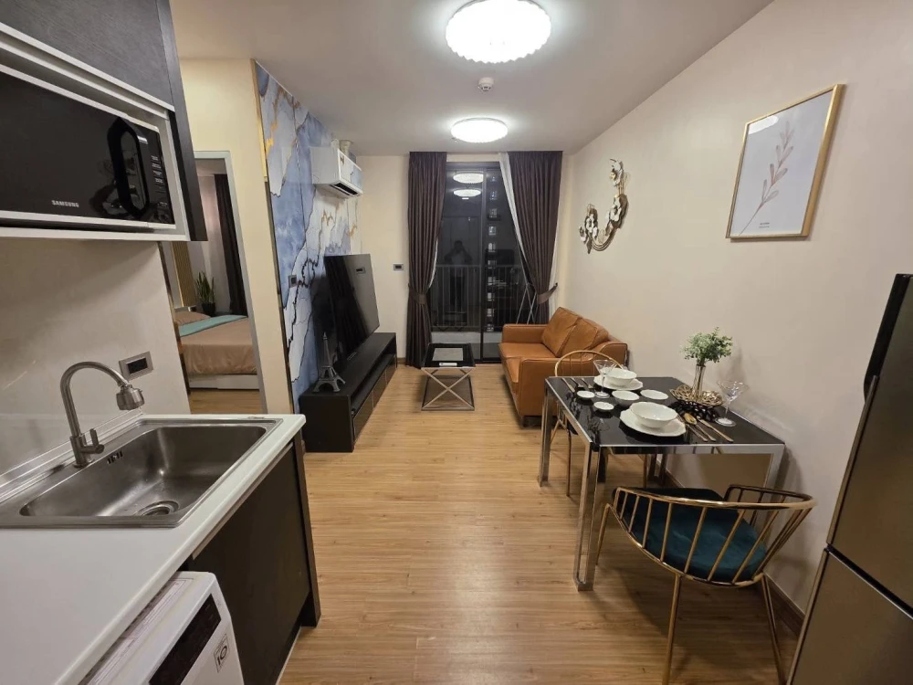 For rent: Pela Wutthakat, high floor, ready to move in, fully furnished, reserve now.