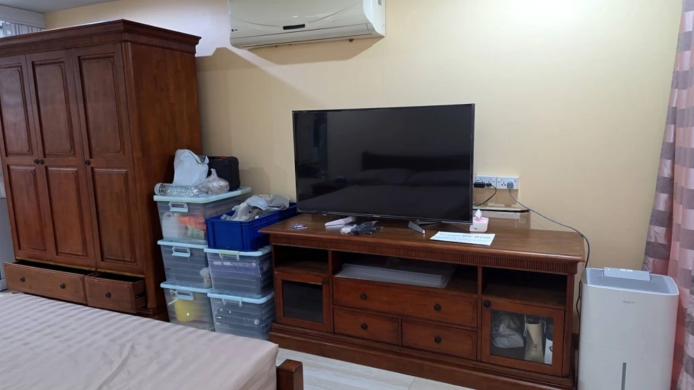 For rent: PG Rama 9, fully furnished, just bring your bags.