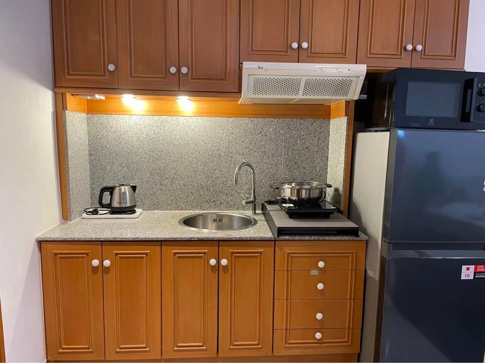 For rent: Pipat Place, spacious room, nice to live in, fully furnished, hurry and reserve now!