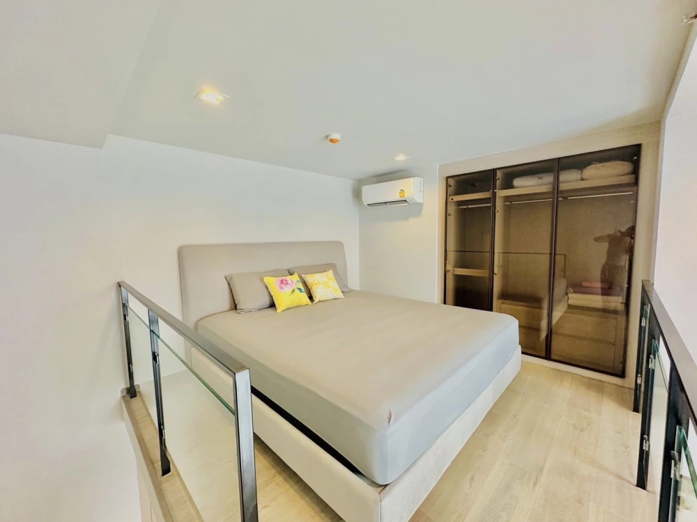 For rent: PITI Sukhumvit 101, a lovely room with high, airy ceilings, fully furnished, great location, hurry and reserve now!