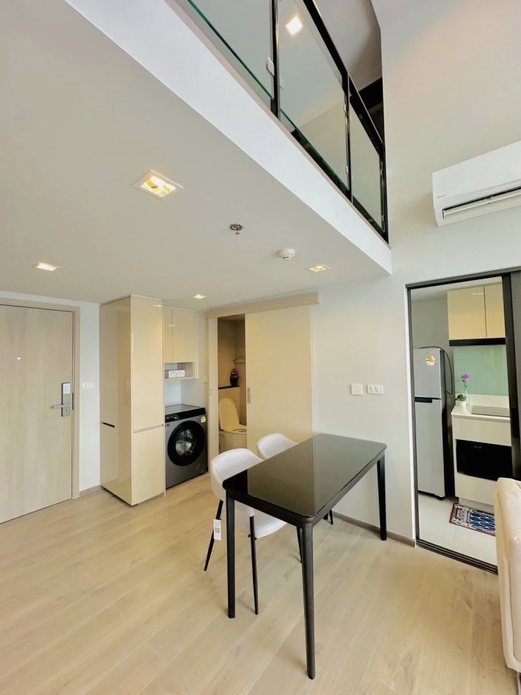 For rent: PITI Sukhumvit 101, a lovely room with high, airy ceilings, fully furnished, great location, hurry and reserve now!