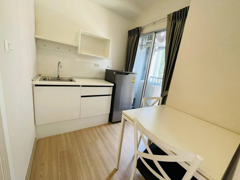For rent: Plum Condo Bangyai Station, 2nd floor, fully furnished room, nice to live in. If interested, hurry and reserve now.