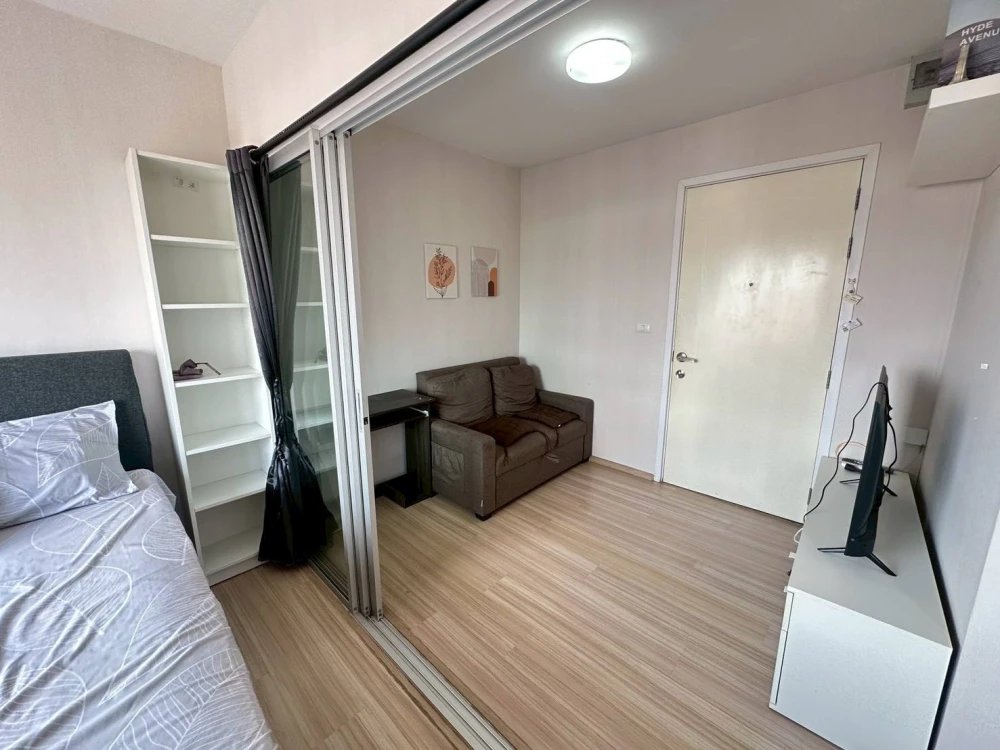 Plum Condo Bangyai Station for rent. Nice room, fully furnished. Book now!