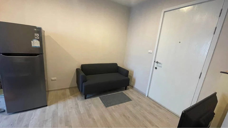Plum Condo Central Station for rent, 1 bedroom, 1 bathroom, good location, full facilities, reserve now.