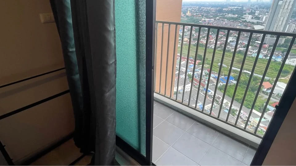 Plum Condo Central Station for rent, 1 bedroom, 1 bathroom, good location, full facilities, reserve now.