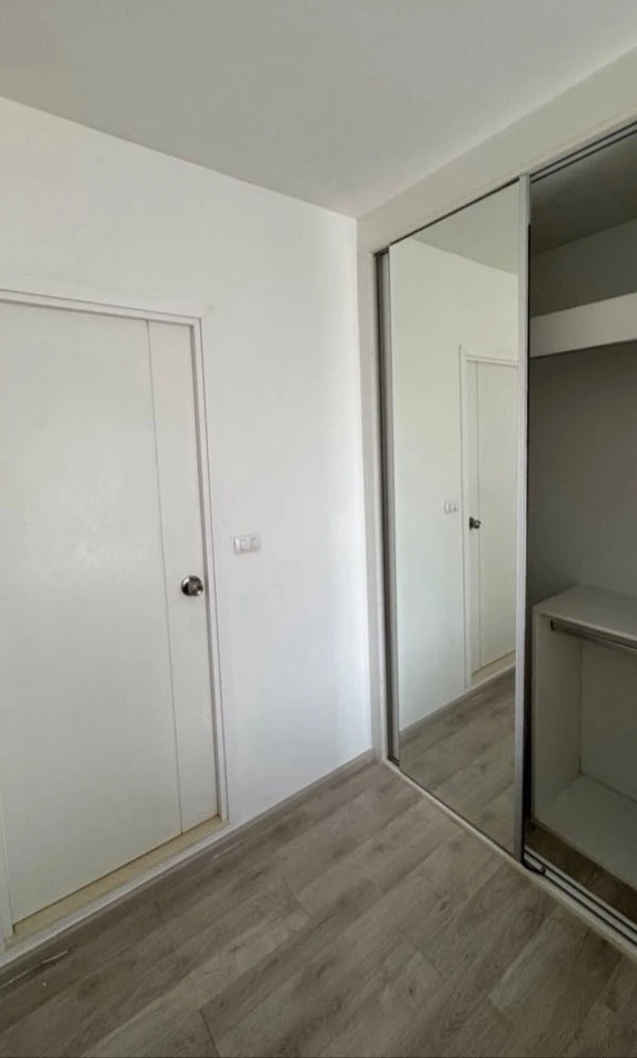 Plum Condo Central Station for rent: 2 bedrooms, 2 bathrooms. Great location, beautiful view, unblocked. What are you waiting for?