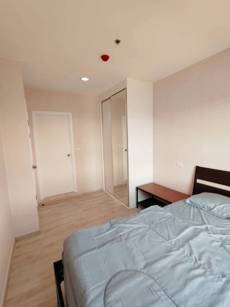 Plum Condo Central Station for rent, 35th floor (high floor), fully furnished, ready to move in. Book now!