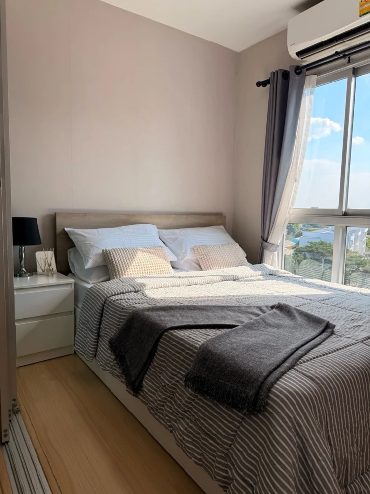 Plum Condo Chaengwattana Station for rent, 8th floor. Beautifully furnished and ready to move in. Book now!